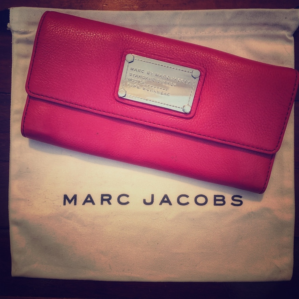 Marc by Marc Jacobs pink Wallet